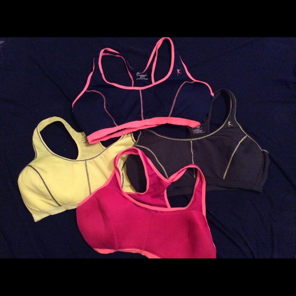 SOLD 4 2XL Danskin Sports Bras